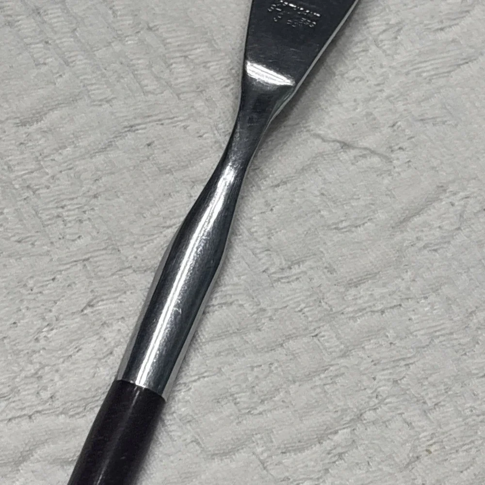Oneida Northland NAPA VALLEY  Wooden Handle  Stainless Flatware Butter Knife